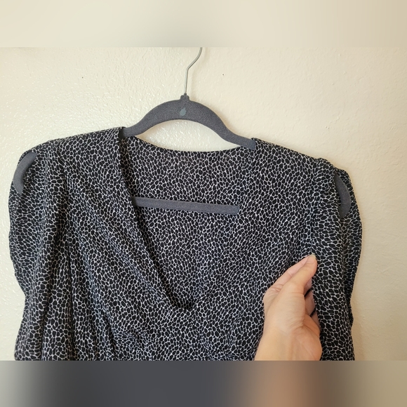 Michael Kors Georgette Peekaboo Leopard Mini Dress - Picture 5 of 7